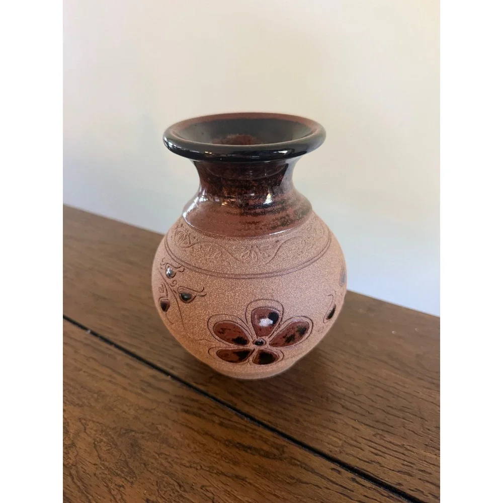 Vintage Pottery Vase Small Brown Tan Good Etched Floral Stoneware Studio Signed